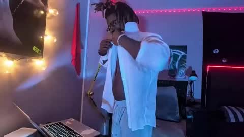 Hot Chocolate online show from November 16, 8:27 am