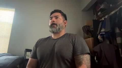 suavecito67 online show from March 13, 1:42 am