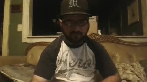 Snapshot of sub_michael41 chatting on October 8, 2:30 am sub_michael41 online show from October 8, 2:30 am
