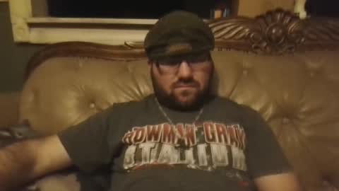 Snapshot of sub_michael41 chatting on September 25, 1:34 am sub_michael41 online show from September 25, 1:34 am