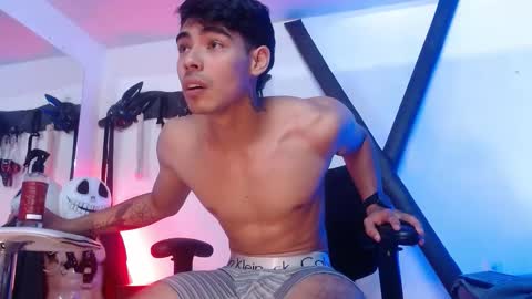 subarashi_ishi69 online show from September 28, 7:12 pm