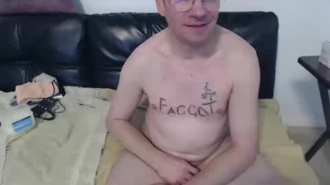 Snapshot of subfag4you chatting on October 12, 9:05 pm Sub Bottom for You online show from October 12, 9:05 pm
