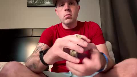 submissivebrett381 online show from April 25, 5:21 pm