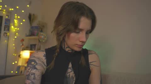 succubus_66 online show from March 4, 10:23 am