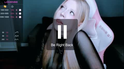 succubus_leslie online show from November 18, 10:35 pm