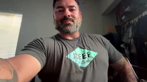 Snapshot of sucio72 chatting on September 19, 1:32 am Sucio online show from September 19, 1:32 am