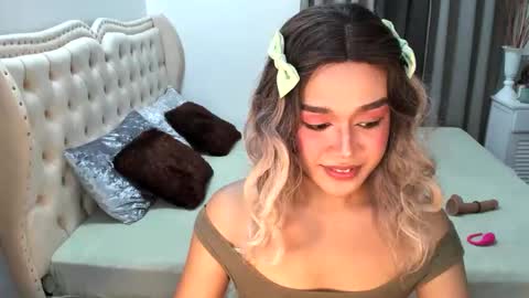 Jes online show from May 15, 1:40 pm