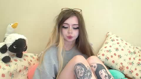 Sue online show from July 14, 7:41 pm