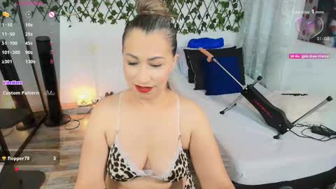 nancy online show from October 31, 1:39 am