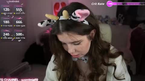 Mia online show from January 16, 3:21 pm