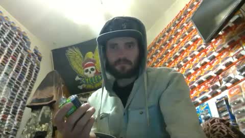 Sugarbush696 online show from February 17, 9:56 am