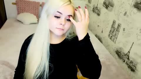 sugarkissx online show from November 1, 10:20 pm