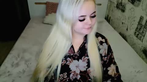 sugarkissx online show from November 28, 8:05 pm