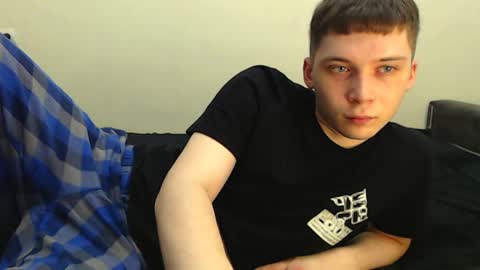 Snapshot of sugarrebit chatting on January 22, 7:13 pm Sugarbutter  online show from January 22, 7:13 pm