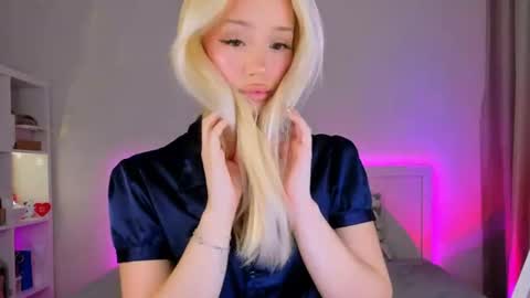 Alice online show from July 22, 1:24 pm