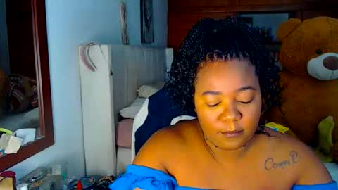 Cami   Back in 2 hours online show from April 14, 5:00 am