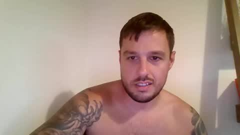 Snapshot of suggs124 chatting on September 16, 5:38 pm suggs124 online show from September 16, 5:38 pm