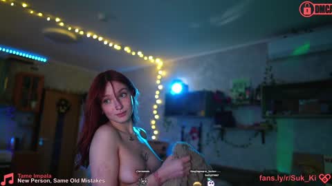 Snapshot of suk_ki chatting on February 4, 11:16 pm Lika ginger Jessy blond online show from February 4, 11:16 pm