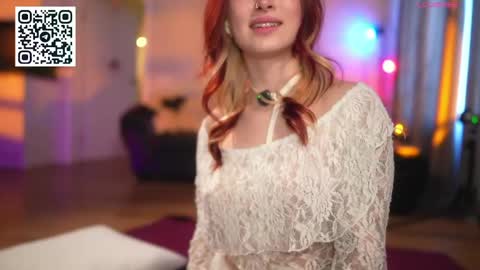 Lika ginger  Jessy blond   online show from April 10, 6:30 am