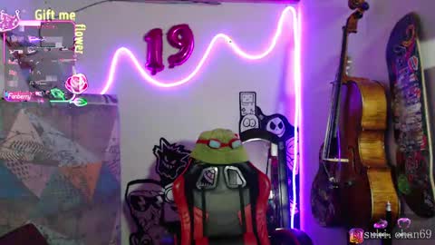 Sukylee online show from September 8, 3:22 pm