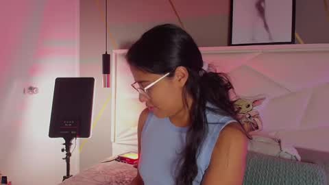 SUKI online show from February 6, 11:35 am