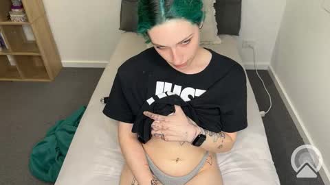 Summer online show from September 17, 9:02 am