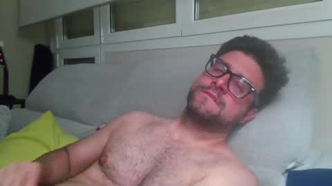 summer_heat online show from May 3, 9:32 pm