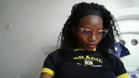 summerbuddy online show from November 28, 1:40 pm