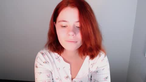 Snapshot of sun_lovely chatting on October 8, 12:55 pm Alexi online show from October 8, 12:55 pm