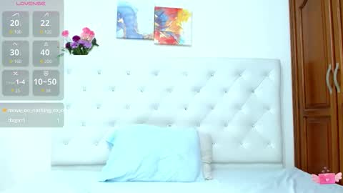 Victoria online show from December 17, 8:26 pm