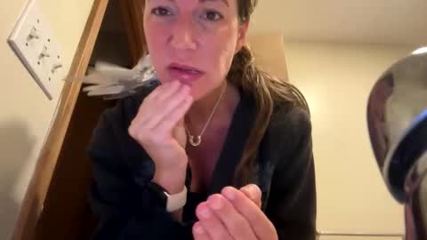 sunnbabe92485 online show from October 13, 12:29 pm