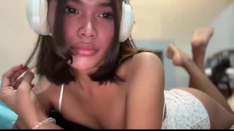 ANGEL-DONT FORGET TO THUMBS UP AND FOLLOW online show from March 8, 3:45 pm