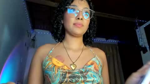 sunny_nina online show from March 4, 12:18 am