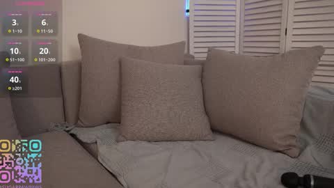 Sunny online show from October 18, 7:34 am