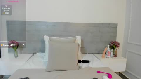 sunnywhitee online show from November 19, 7:34 pm