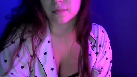 Lisa online show from December 3, 3:06 pm