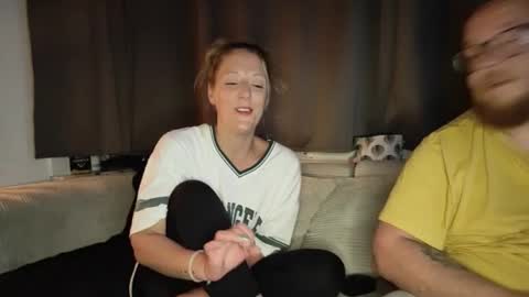 Ava online show from February 14, 9:21 pm