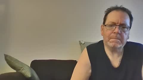 Sunspotbaby online show from December 3, 2:20 am