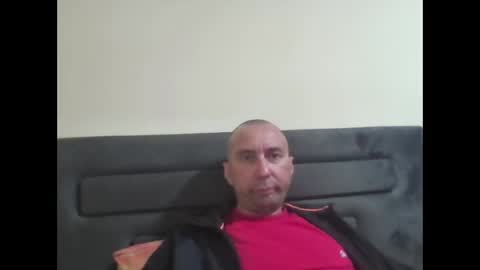 super42835015 online show from May 4, 6:03 pm