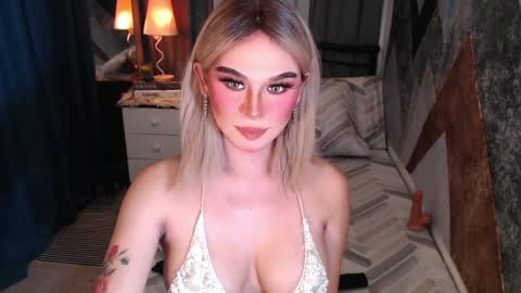 CARMINA online show from April 4, 2:07 am