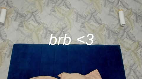 Una online show from January 19, 7:15 am