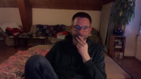 supersquirrel81 online show from March 31, 6:08 pm