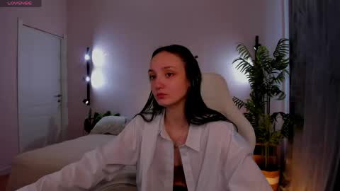 Annie online show from May 31, 2:32 am
