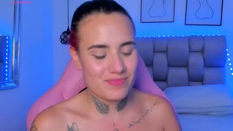 Susan online show from December 3, 9:48 pm