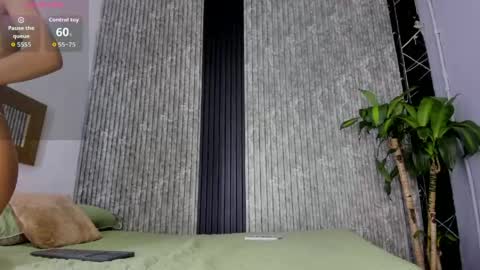 susana_sanchezz online show from April 15, 7:58 pm