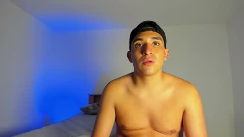 susanclarck online show from November 20, 5:17 am