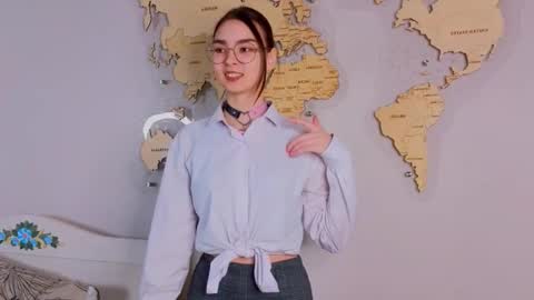 susannahtrojahn online show from February 7, 3:37 pm