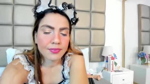 susanthomass online show from October 13, 7:27 pm