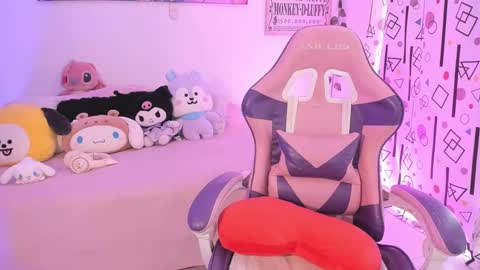   online show from December 19, 5:40 pm