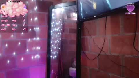 susy online show from February 13, 8:03 pm